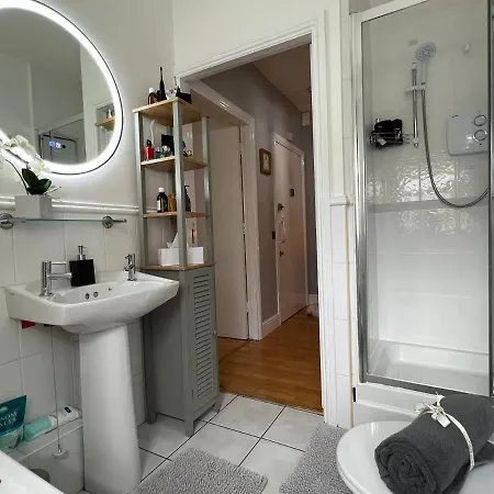 Lovely In Apartment Cork